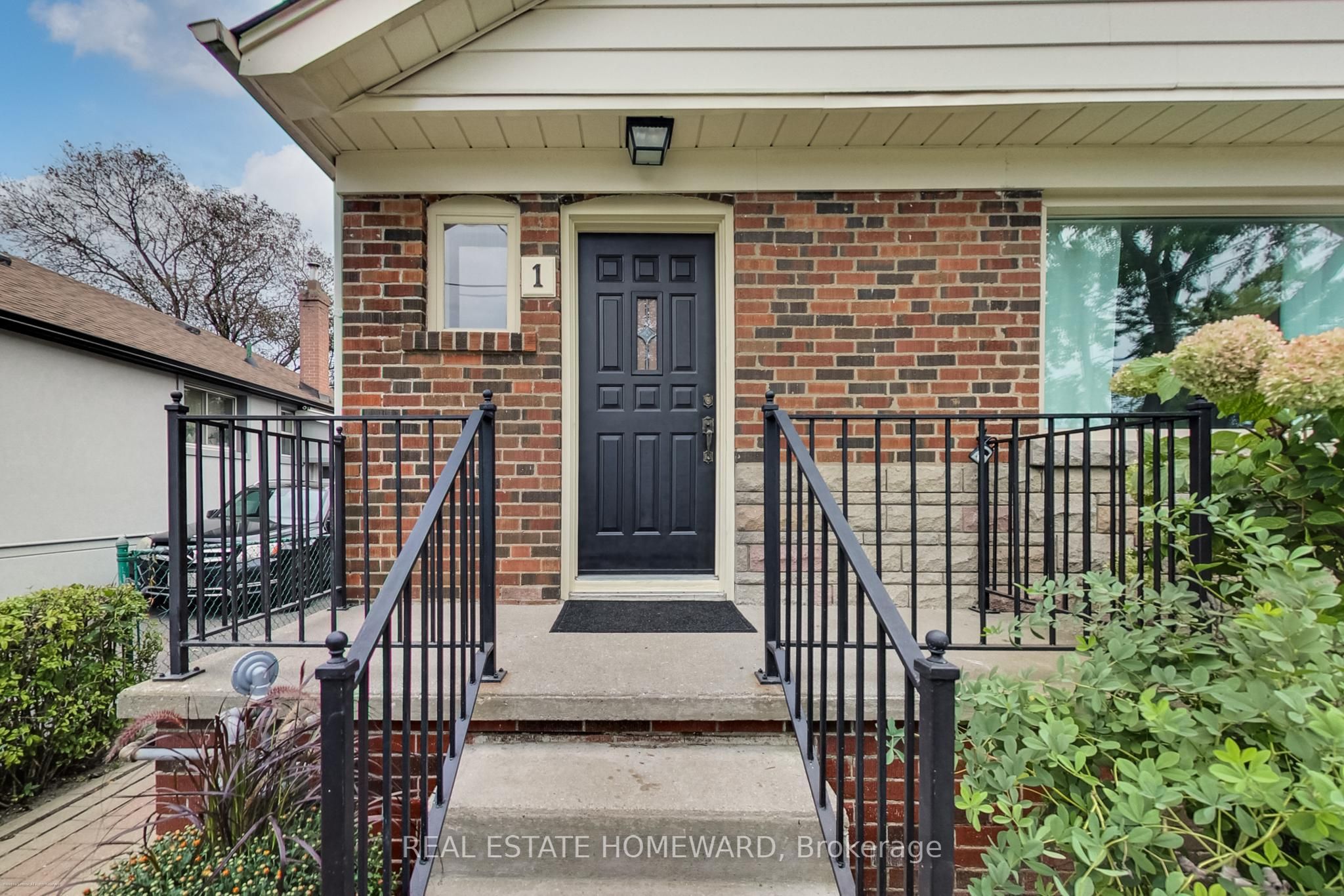 1 Bassett Avenue