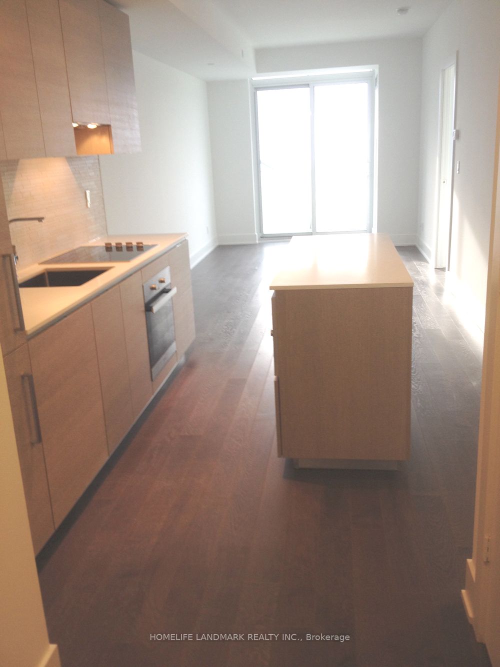 200 Bloor Street W 702