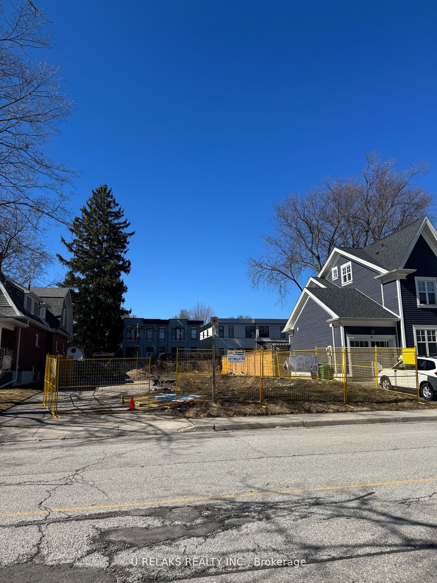52 Forest Avenue