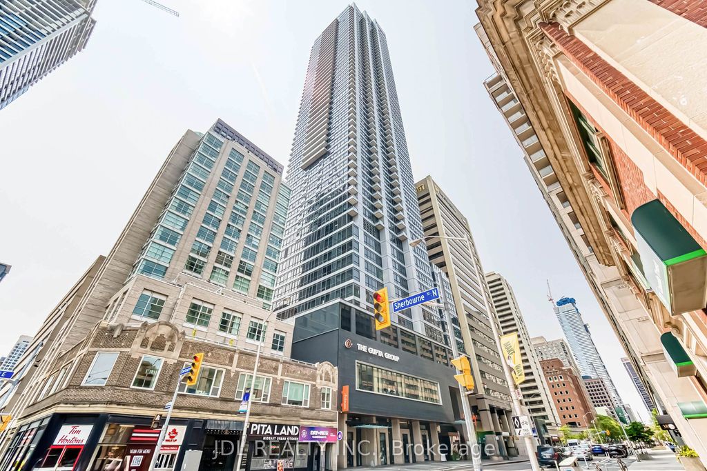 Photo of 395 Bloor Street E #3910, Toronto, ON M4W 1H7 (MLS # C12306045)