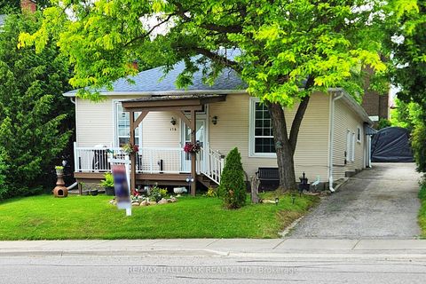 Property photo of 178 barrie street, bradford west gwillimbury, ON l3z 1r6
