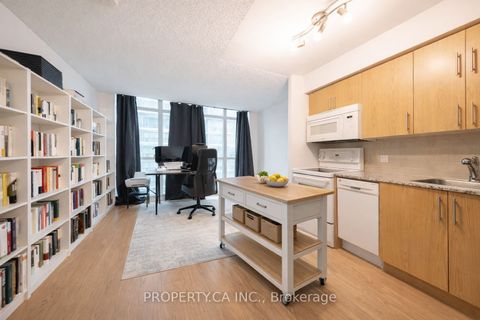 Photo of 50 Town Centre Court #605, Toronto, ON M1P 0A9 (MLS # E12677756)