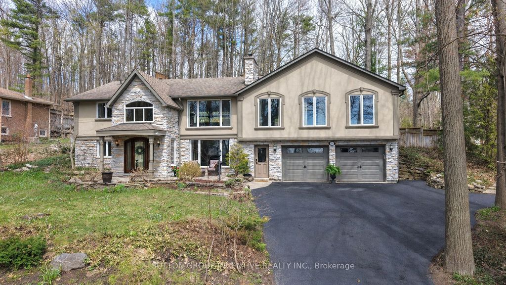 Photo of 1363 St. Vincent Street, Springwater, ON L9X 0P7 (MLS # S13074680)