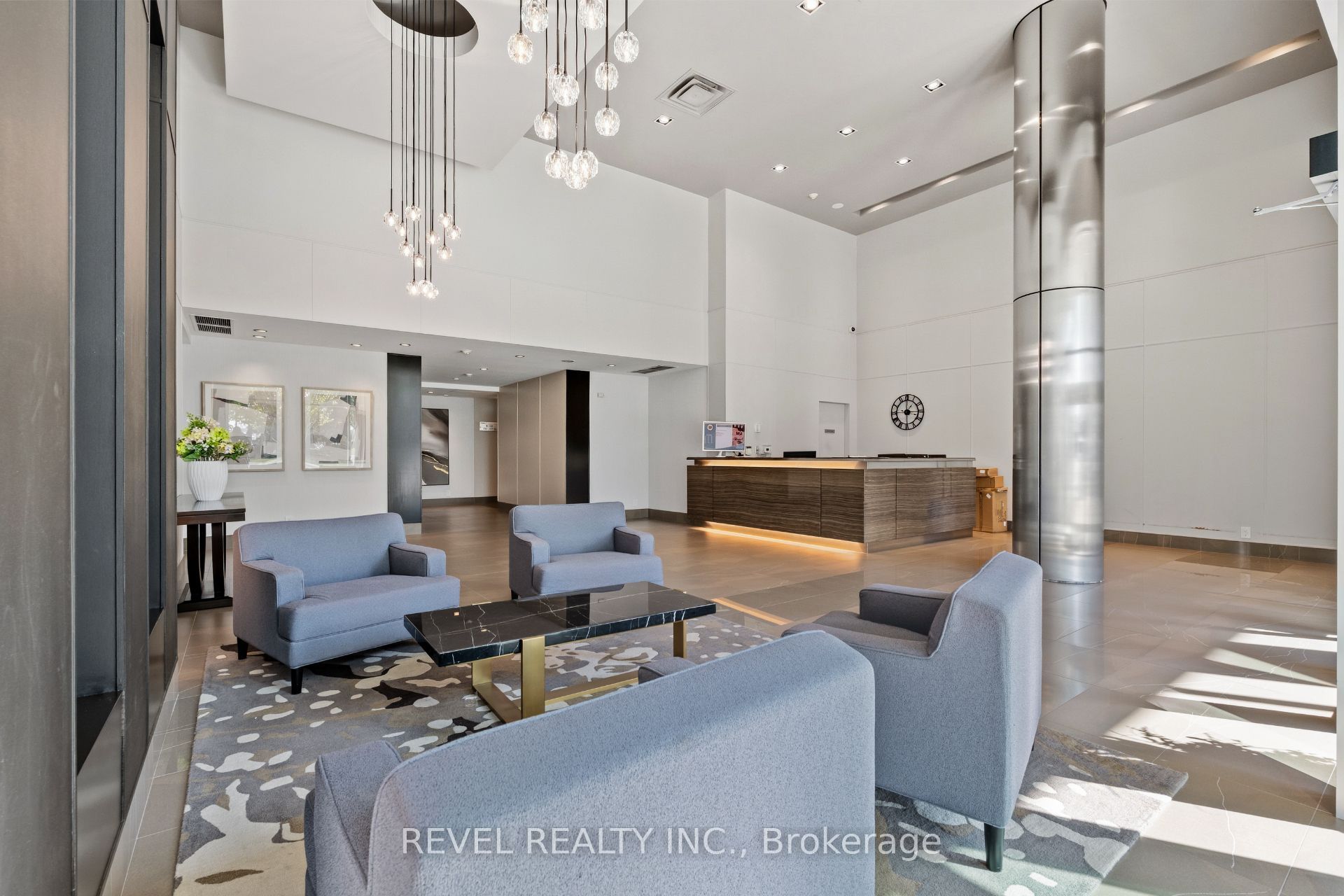 1055 Southdown Road 511