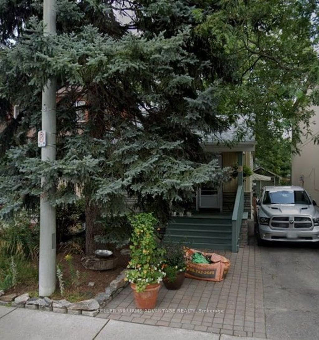 Photo of 5 Knight Street, Toronto, ON M4C 3K8 (MLS # E12331107)