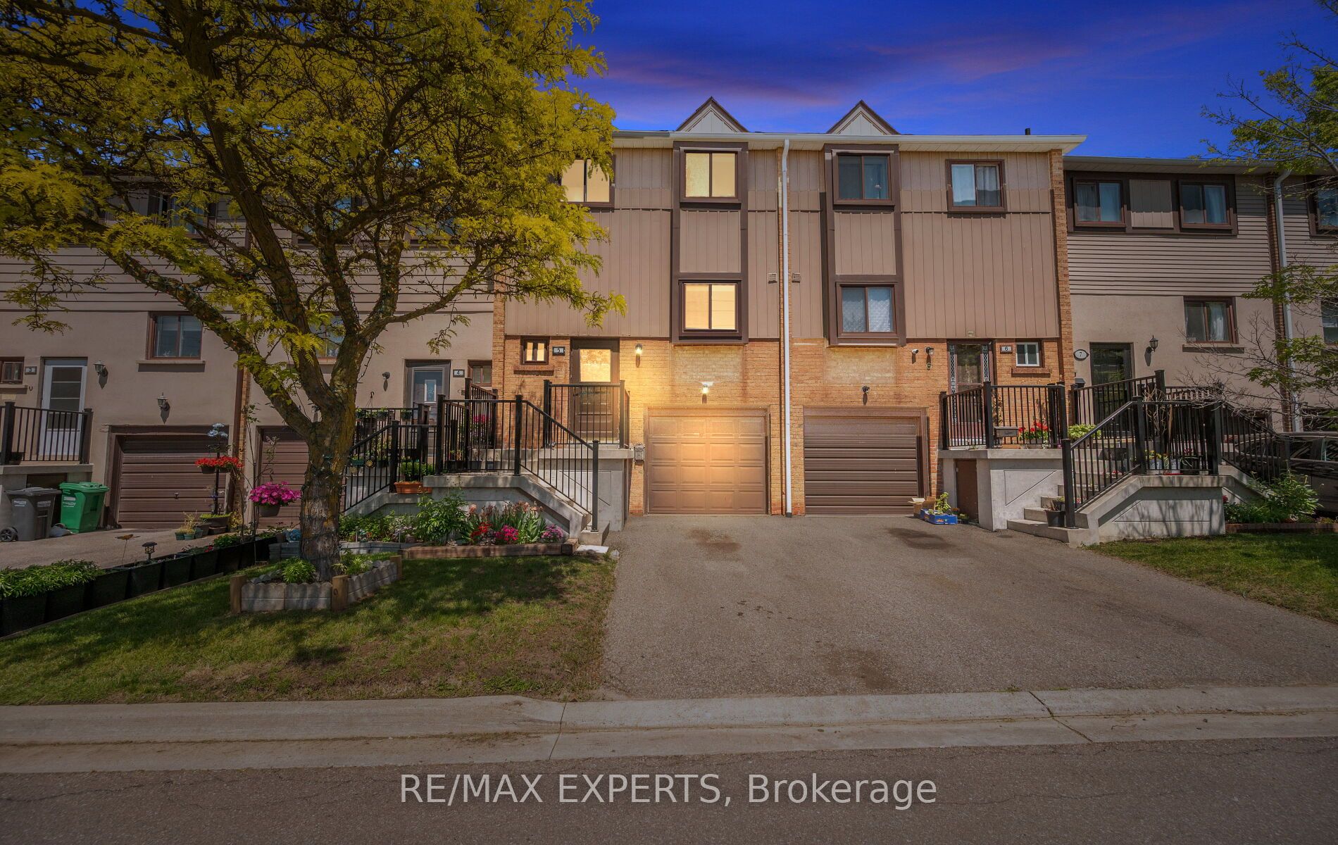 5 Moregate Crescent