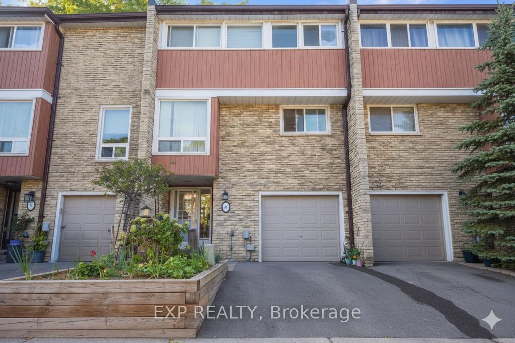 Photo of 915 Inverhouse Drive #UNIT 42, Mississauga, ON L5J 4B2 (MLS # W12442053)