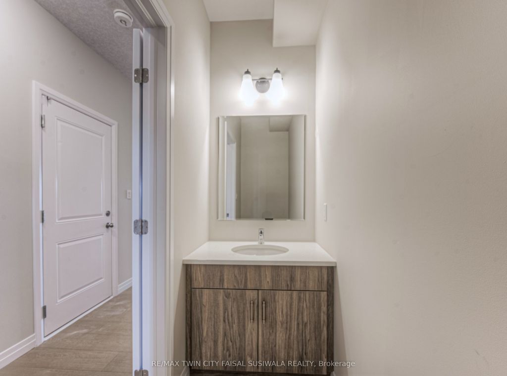 Photo of 21 ASHFORD Street, Cambridge, ON N1T 0H9 (MLS # X12606436)