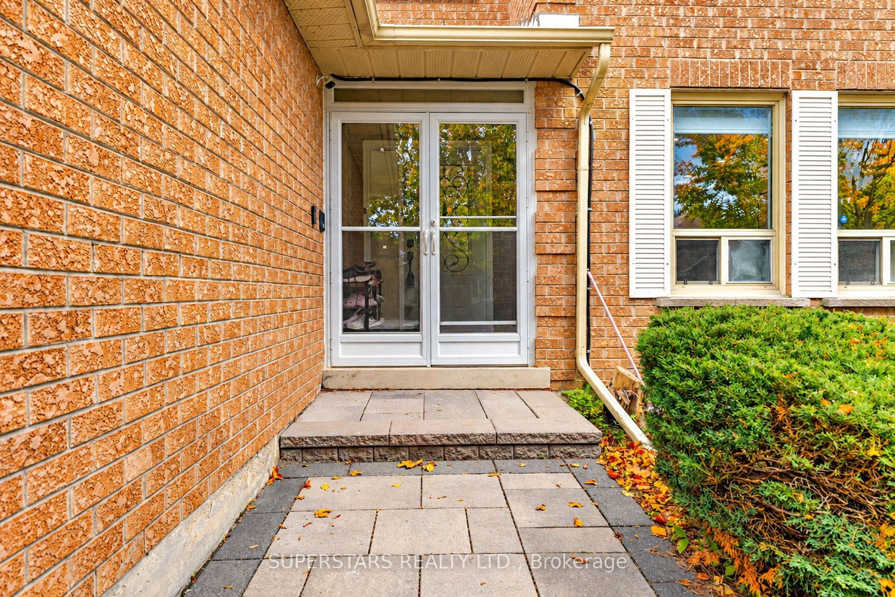 91 Forbes Crescent