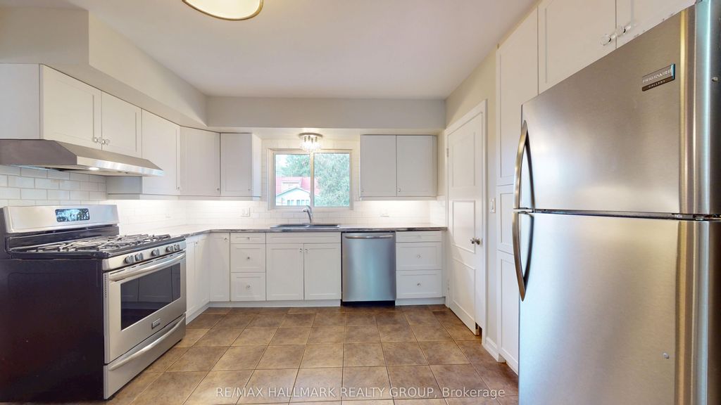 Photo of 500 King Street W, Brockville, ON K6V 3T2 (MLS # X13044508)