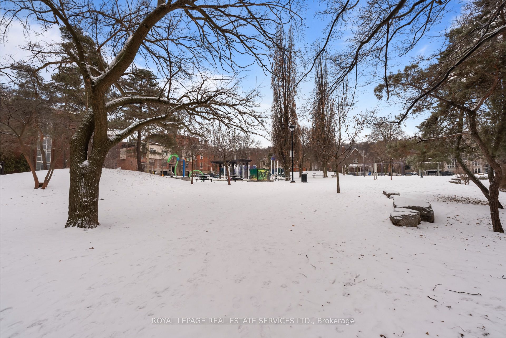 Hamilton, ON L8P 0B4, Canada, 2 Bedrooms Bedrooms, ,1 BathroomBathrooms,Residential,Active,5506