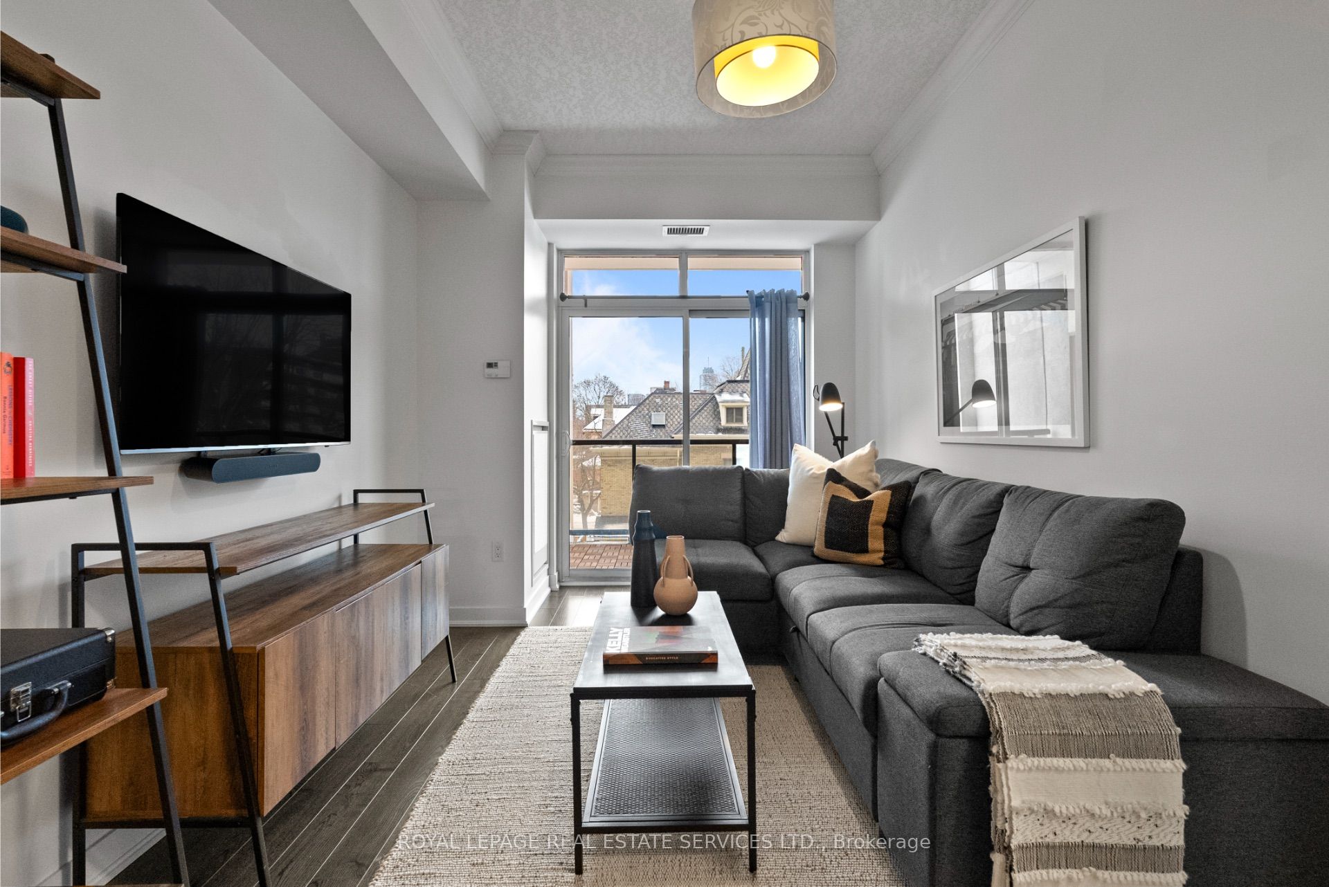 Hamilton, ON L8P 0B4, Canada, 2 Bedrooms Bedrooms, ,1 BathroomBathrooms,Residential,Active,5506