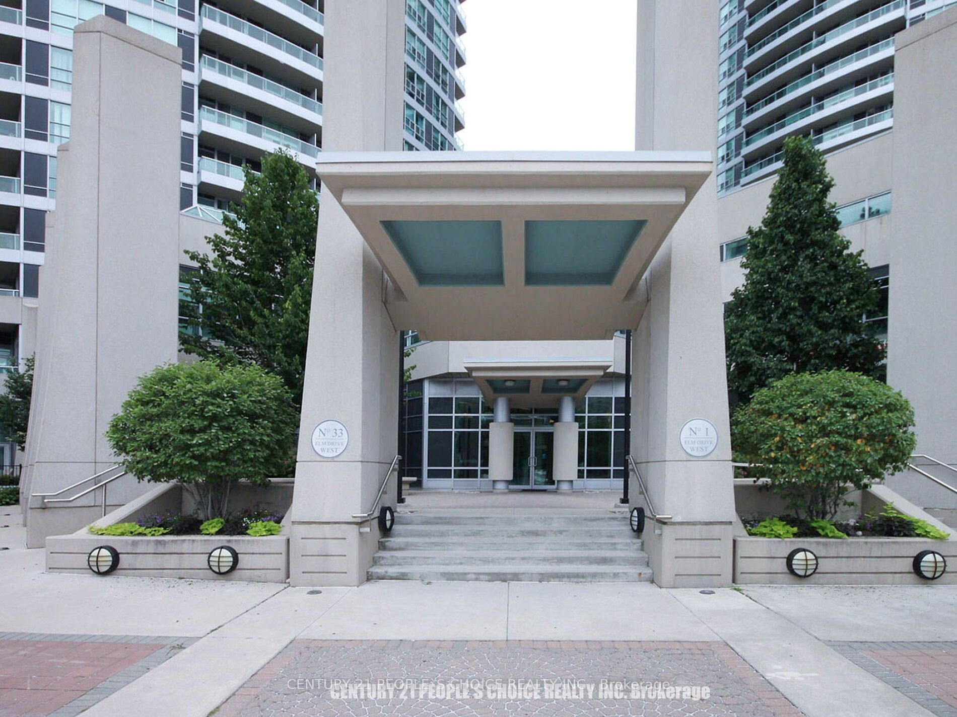 1 Elm Drive 903