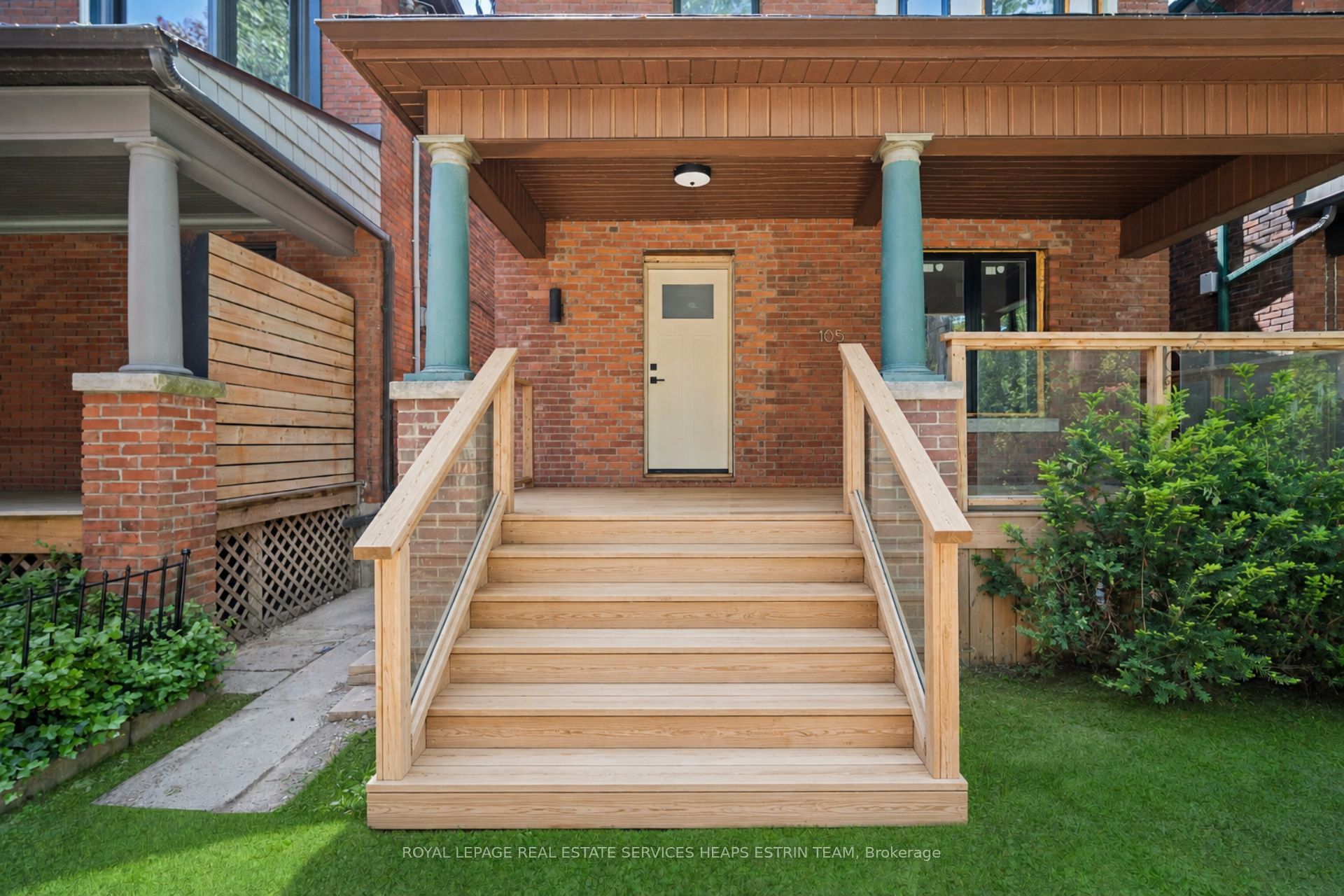 105 Galley Avenue