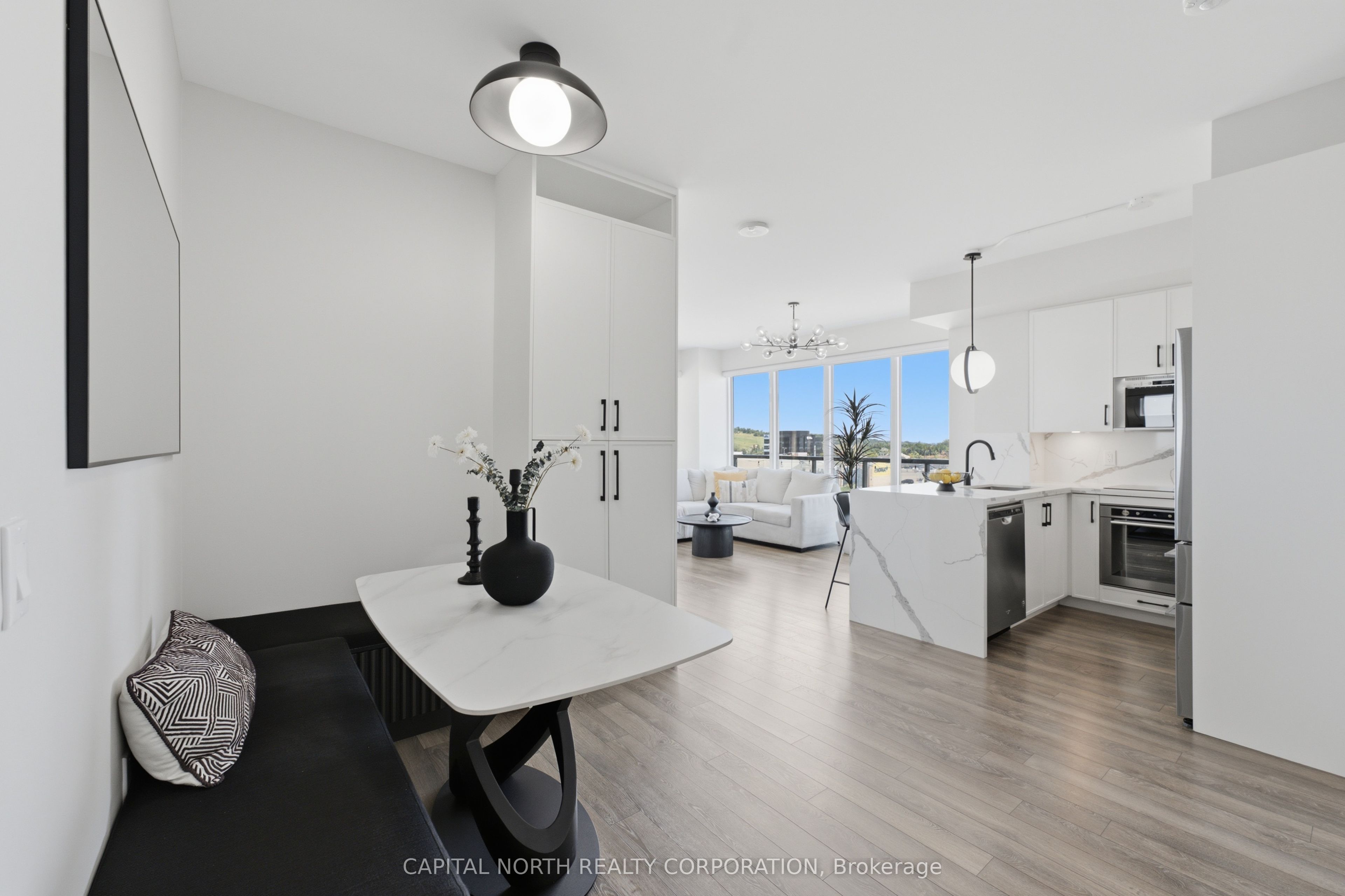 99 Eagle Rock Way 405