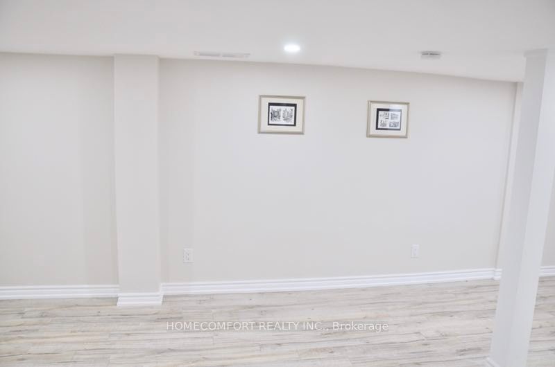 11 Pauline Avenue Lower