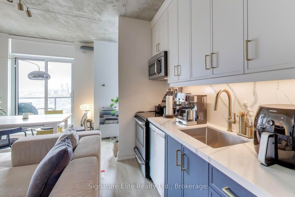 Photo of 150 Sudbury Street N #1703, Toronto, ON M6J 3S8 (MLS # C12688332)