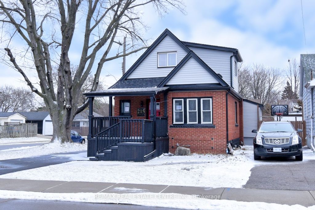 Photo of 215 Walter Avenue S, Hamilton, ON L8K 3L3 (MLS # X12654168)