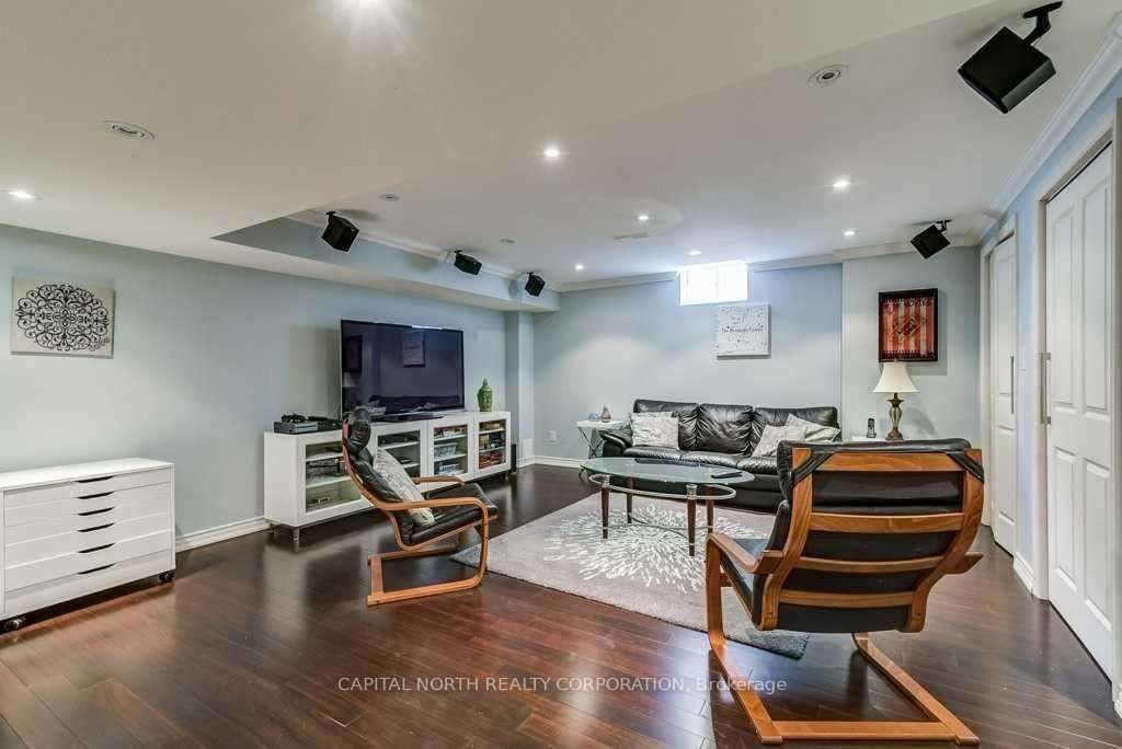 124 Lormel Gate Bsmt