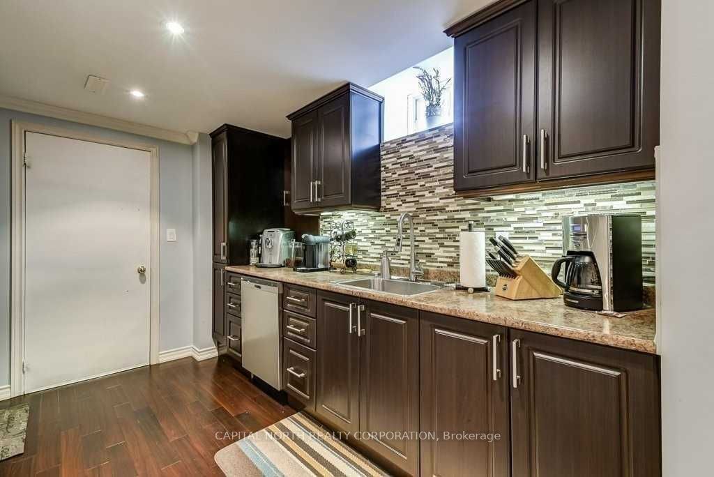 124 Lormel Gate Bsmt