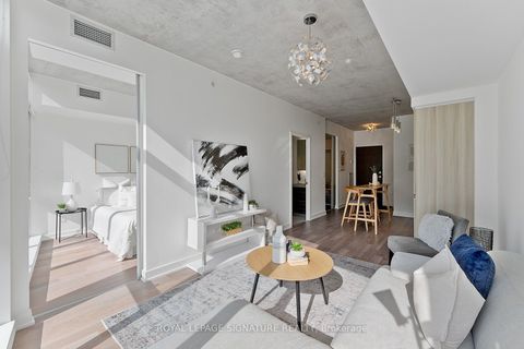 1190 Dundas Street E 810 Toronto ON M4M 0C5