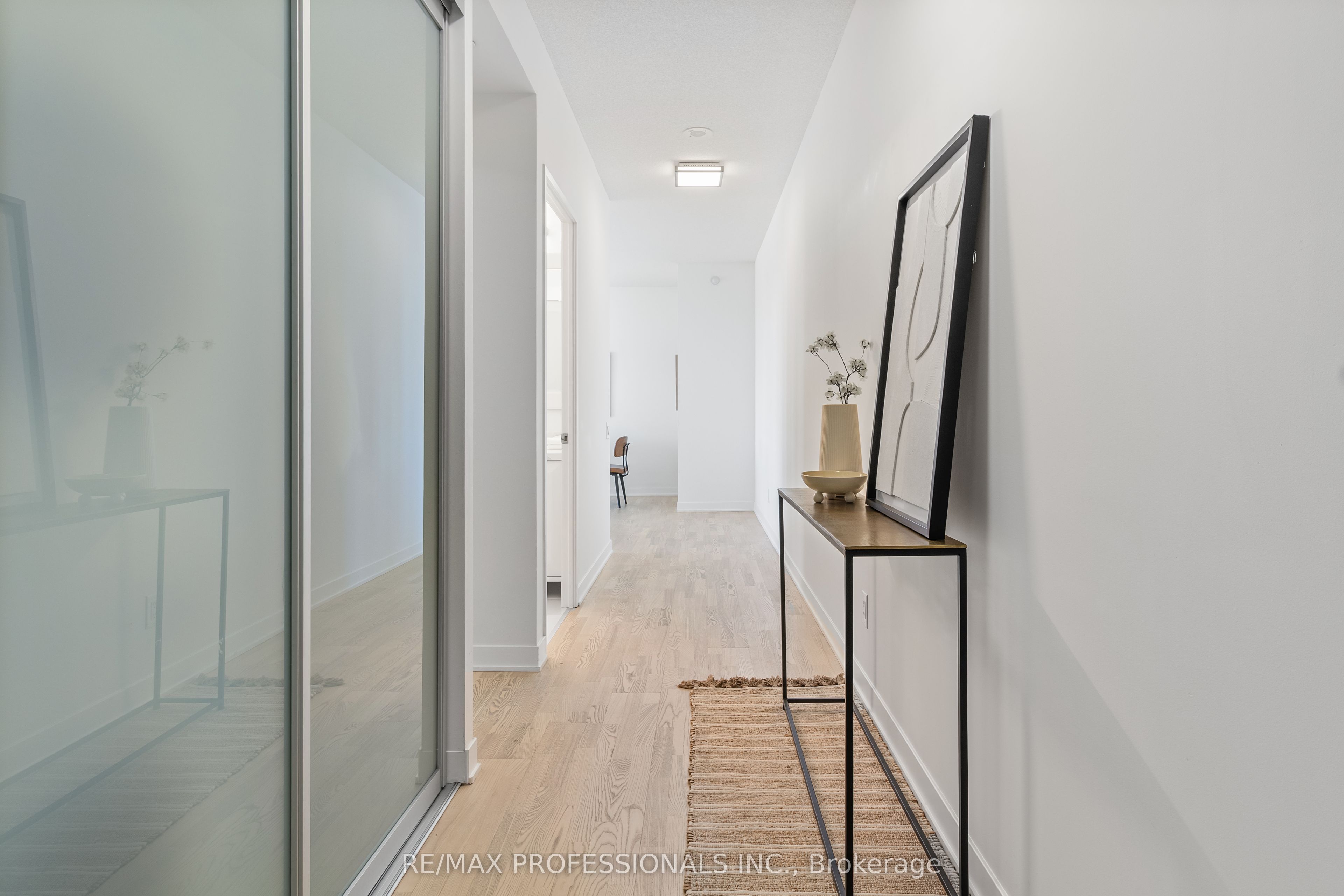 90 Park Lawn Road 1708
