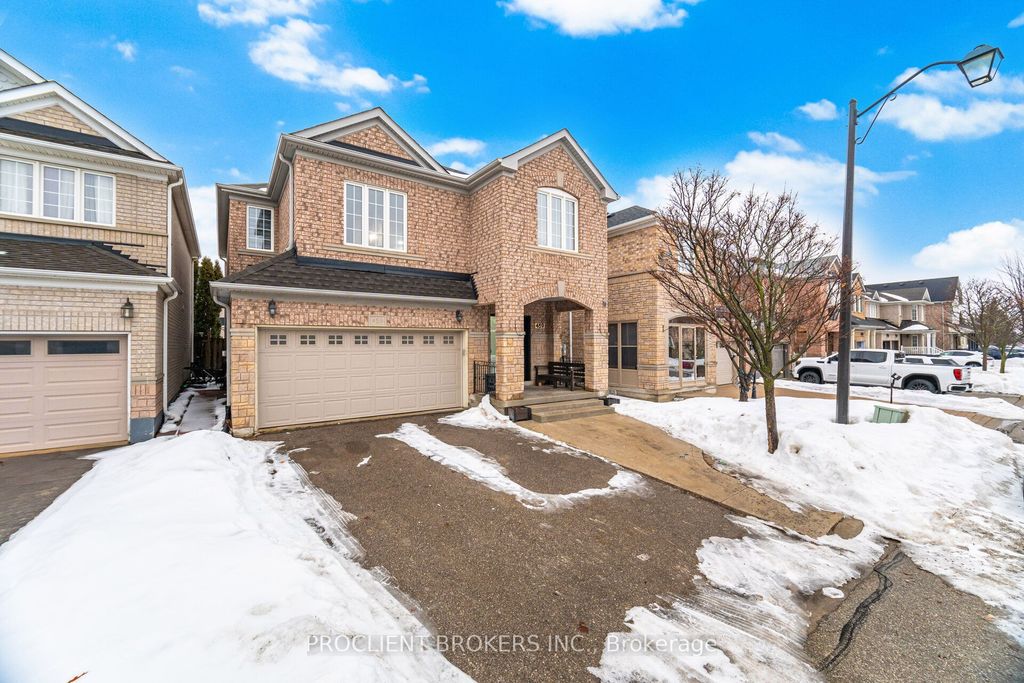 Photo of 459 Pettit Trail, Milton, ON L9T 6N9 (MLS # W13033642)