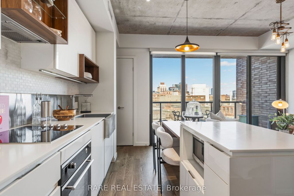 Photo of 383 Sorauren Avenue #610, Toronto, ON M6R 0A4 (MLS # W12989564)