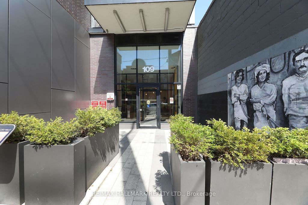 Photo of 109 Ossington Avenue #211, Toronto, ON M6J 2Z2 (MLS # C12917366)