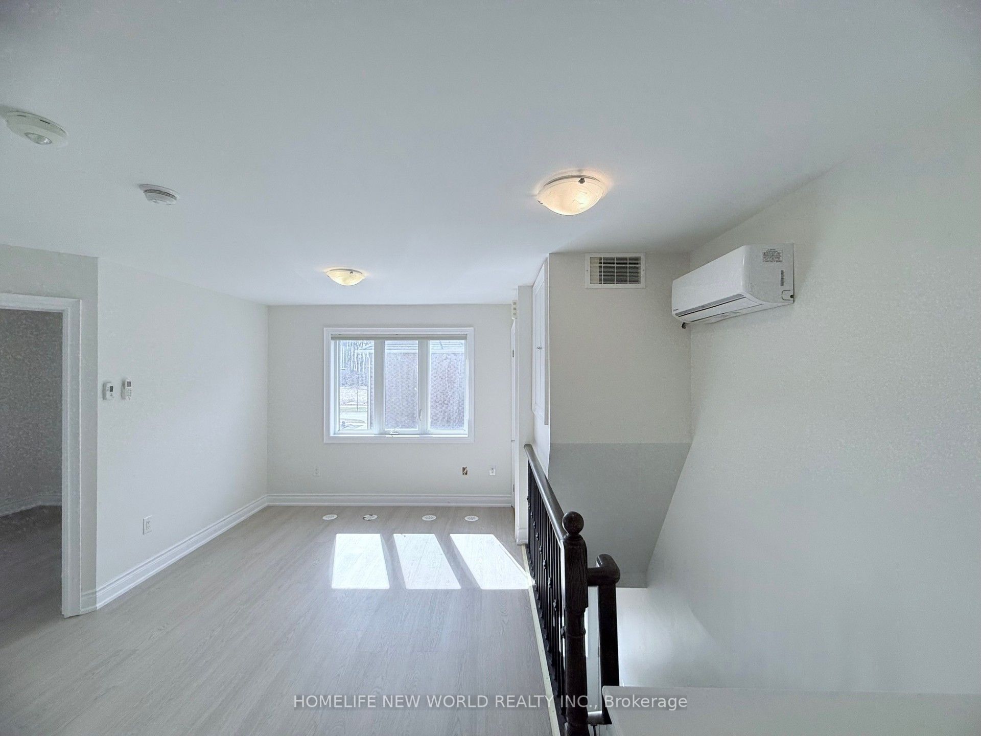 261 William Forster Road Coach House