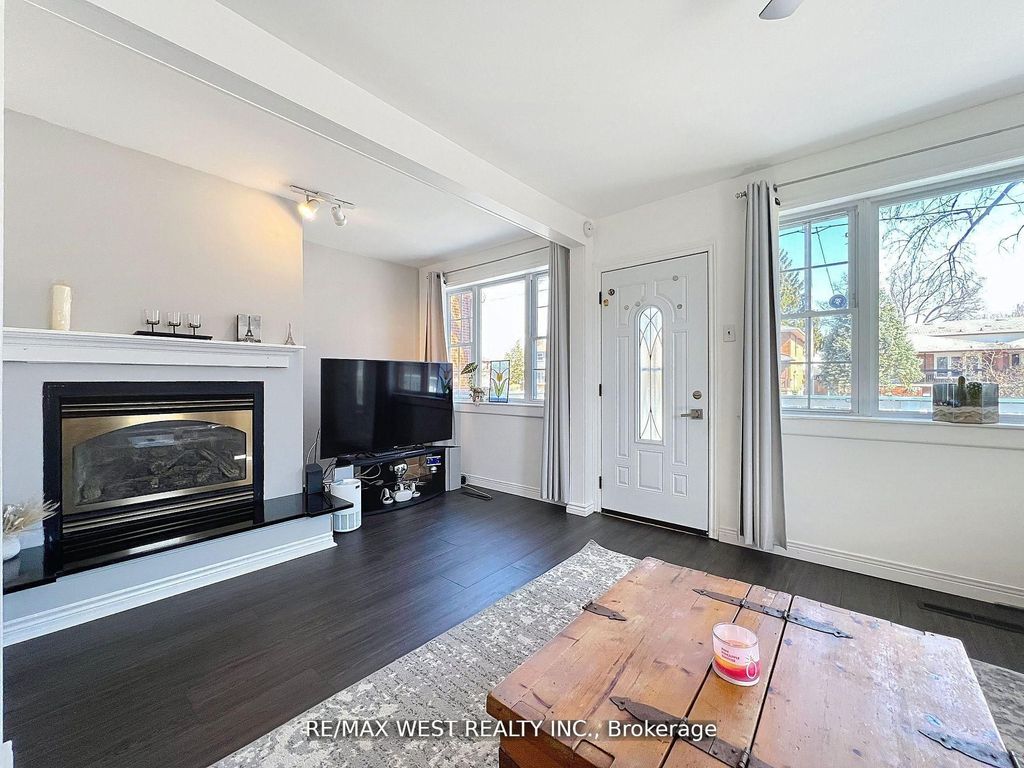 Photo of 56 Forty First Street, Toronto, ON M8W 3N6 (MLS # W12351312)