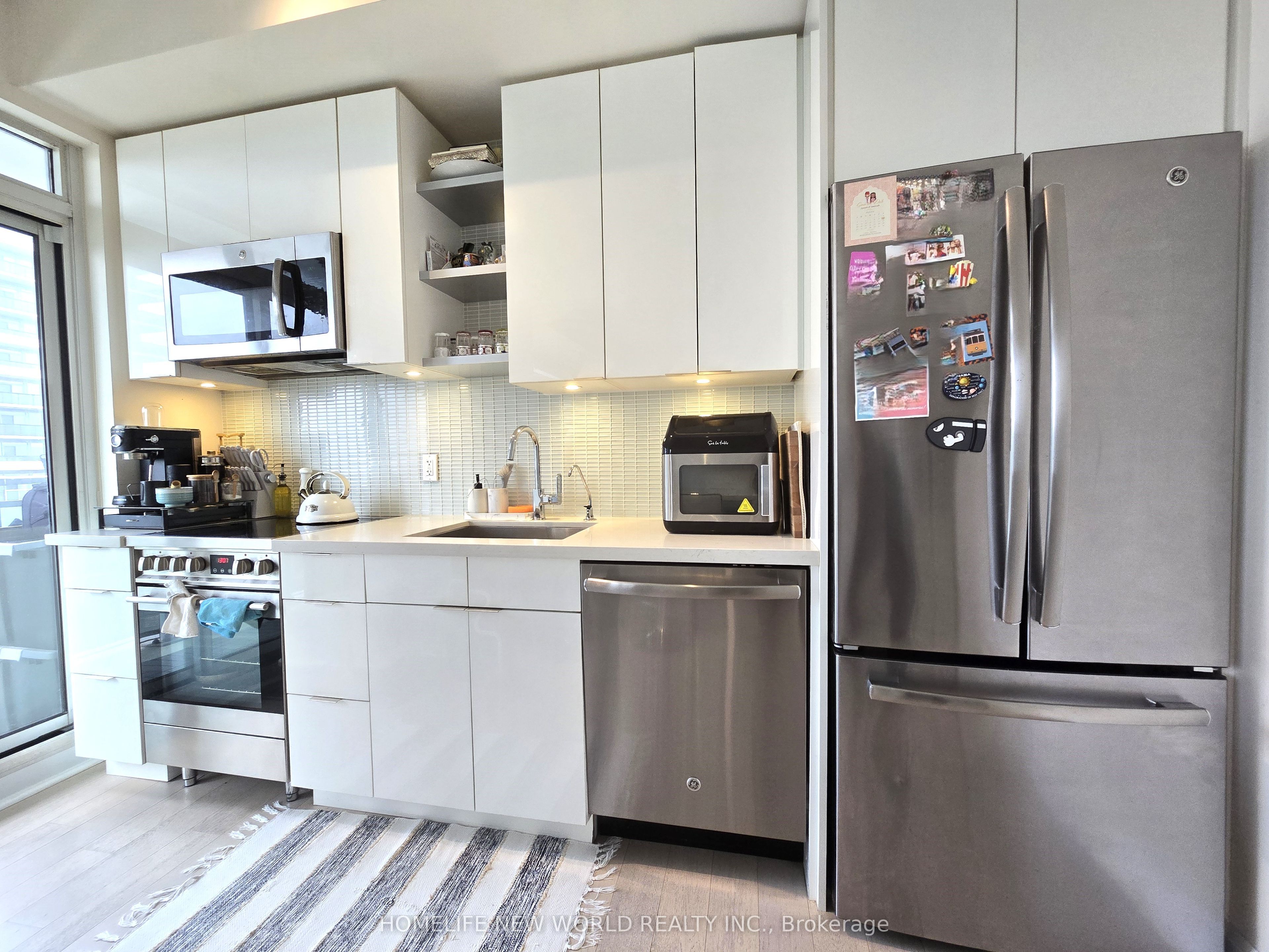 33 Shore Breeze Drive 508