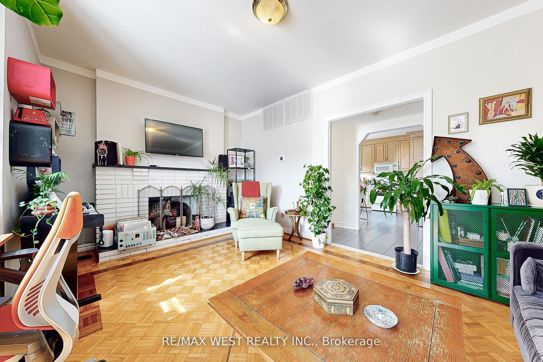 52 Heydon Park Road