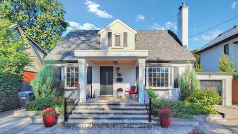 819 Melton Drive Mississauga ON L4Y 1K7