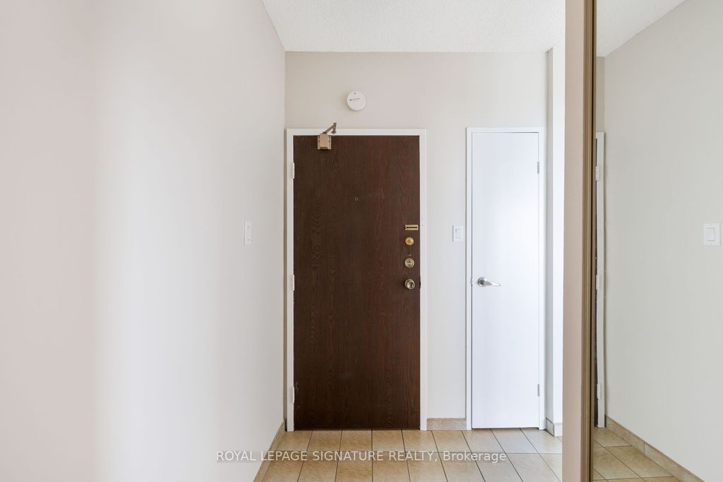 Photo of 2130 Weston Road #PH5, Toronto, ON M9N 3R9 (MLS # W12555214)