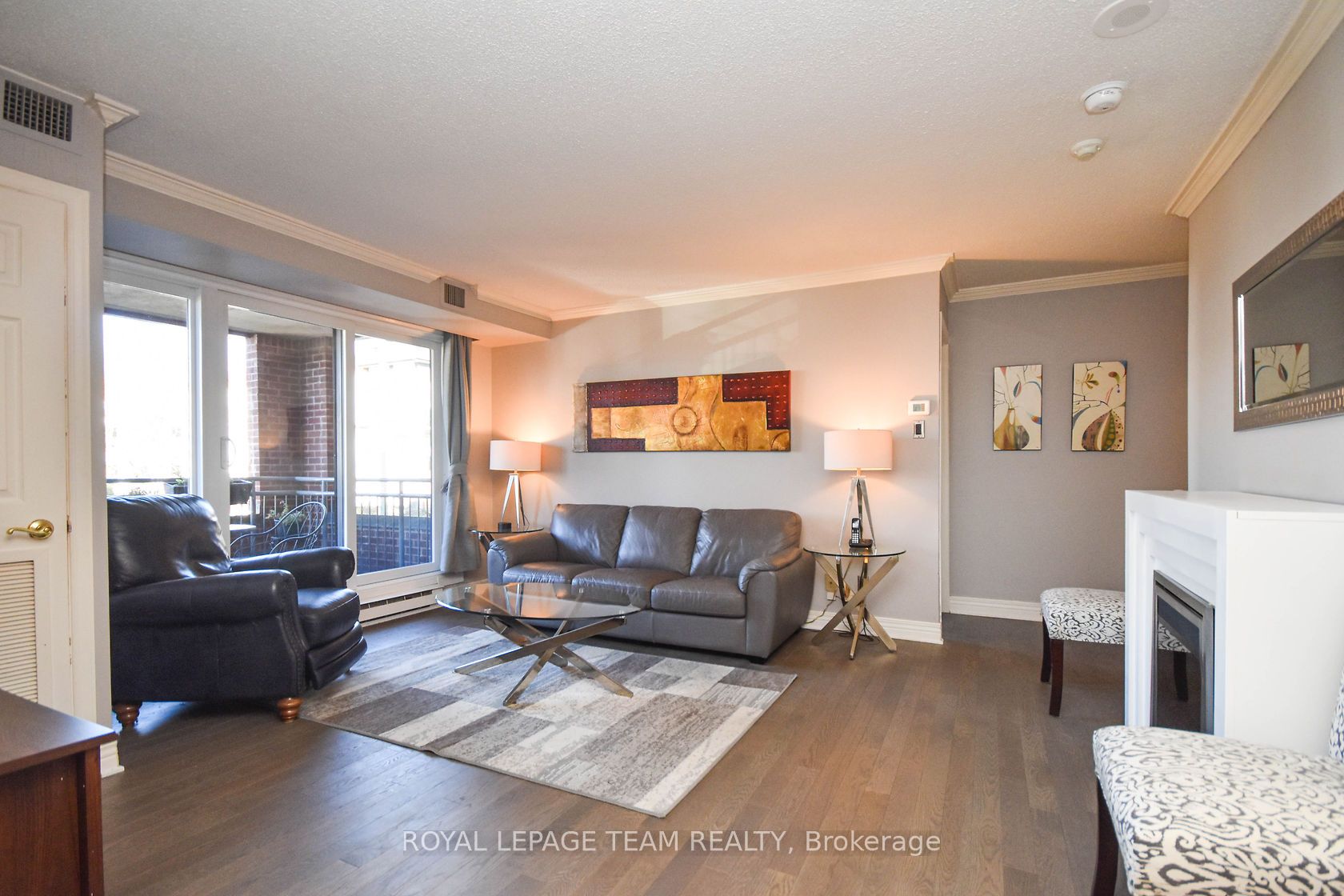 959 North River Road 203