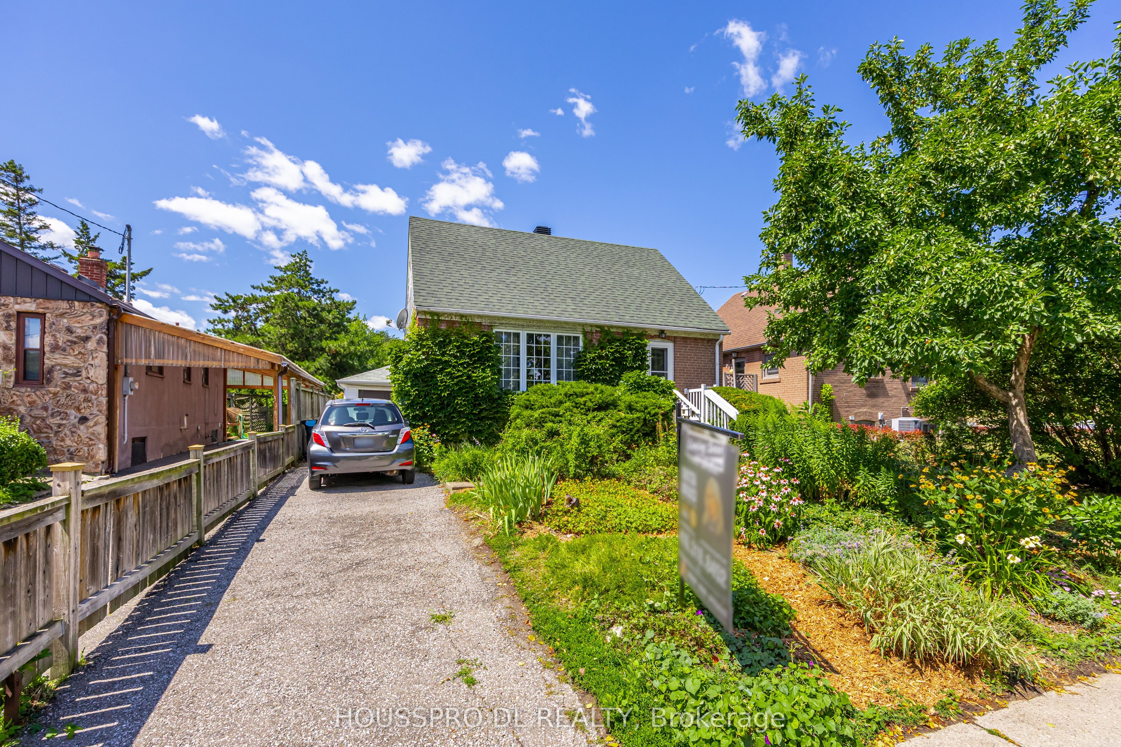 42 Chalfont Road