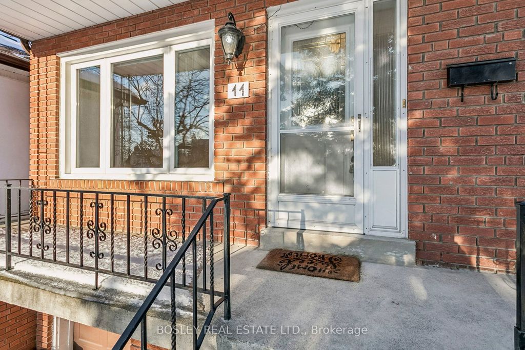 Photo of 11 Forty First Street, Toronto, ON M8W 3N4 (MLS # W12725448)