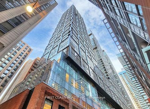 15 Mercer Street 806 Toronto ON M5V 1H2