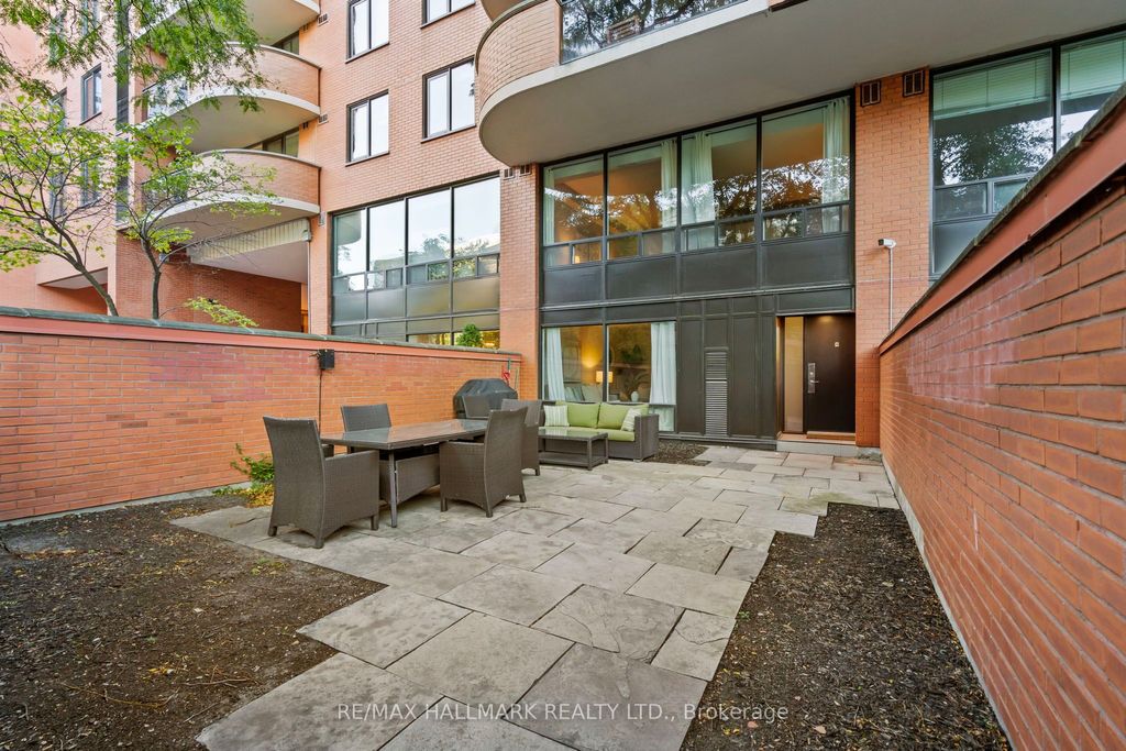 Photo of 260 Heath Street W #TH 15, Toronto, ON M5P 3L6 (MLS # C12463929)