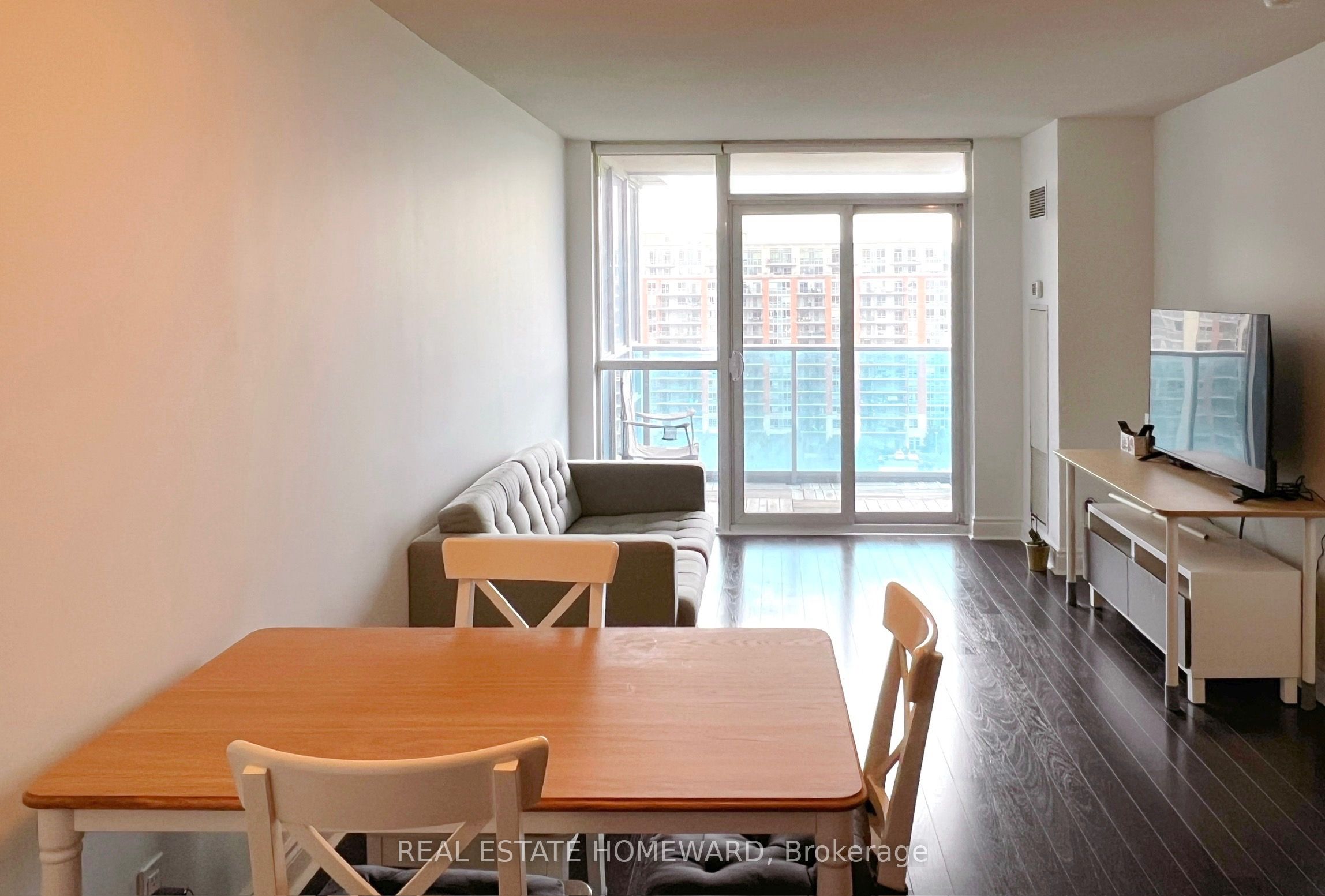 23 Cox Boulevard 1259