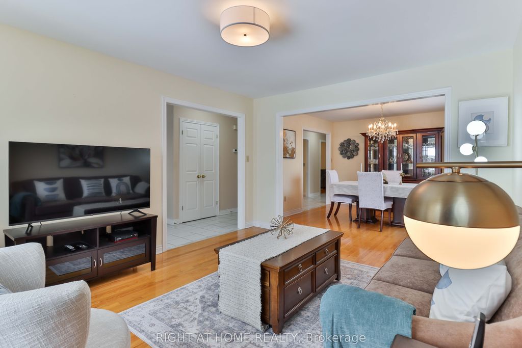Photo of 459 Maple Leaf Drive, Toronto, ON M6L 1R1 (MLS # W13151188)