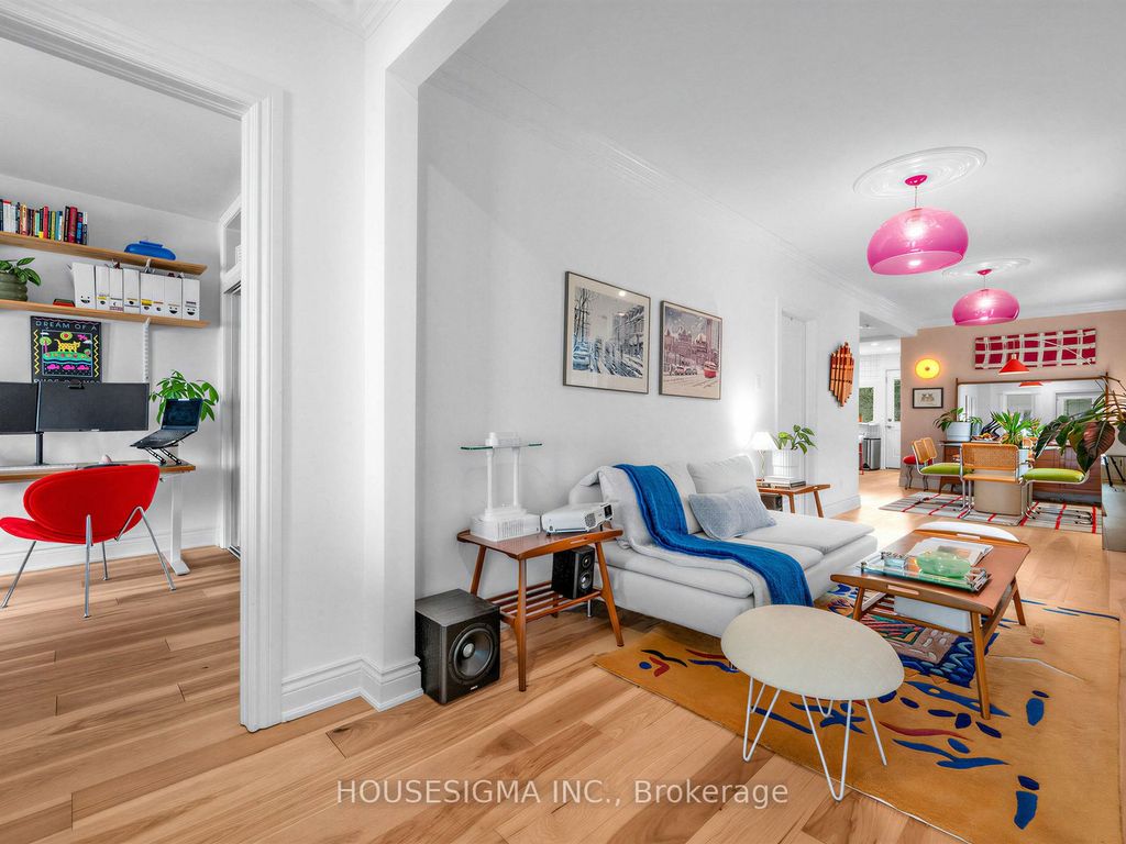 Photo of 75 Henrietta Street, Toronto, ON M6N 1S5 (MLS # W12979312)