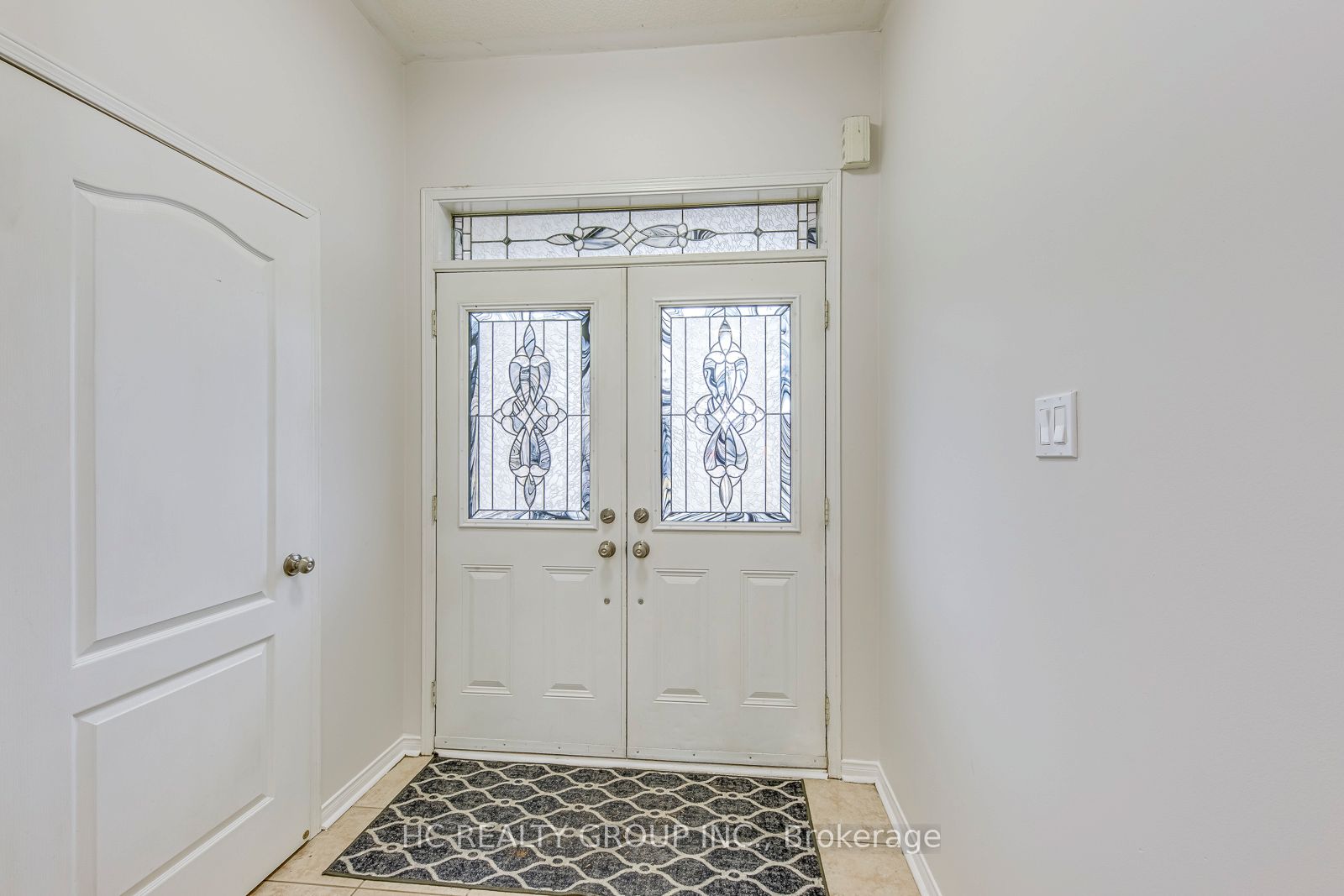 2344 Stone Glen Crescent