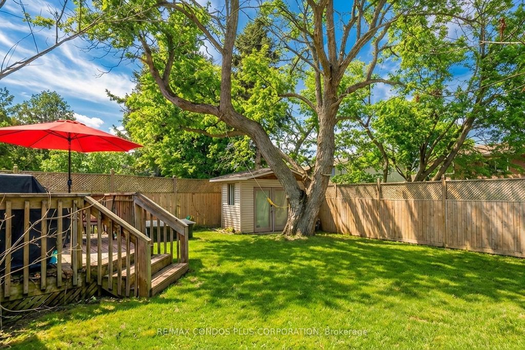 Photo of 6956 Cadiz Crescent, Mississauga, ON L5N 1Y4 (MLS # W12801722)