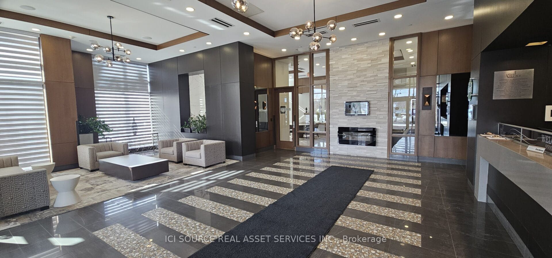 9500 Markham Road 1607