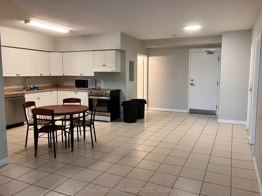 Photo of 271 Lester Street #301, Waterloo, ON N2L 3W6 (MLS # X14081834)