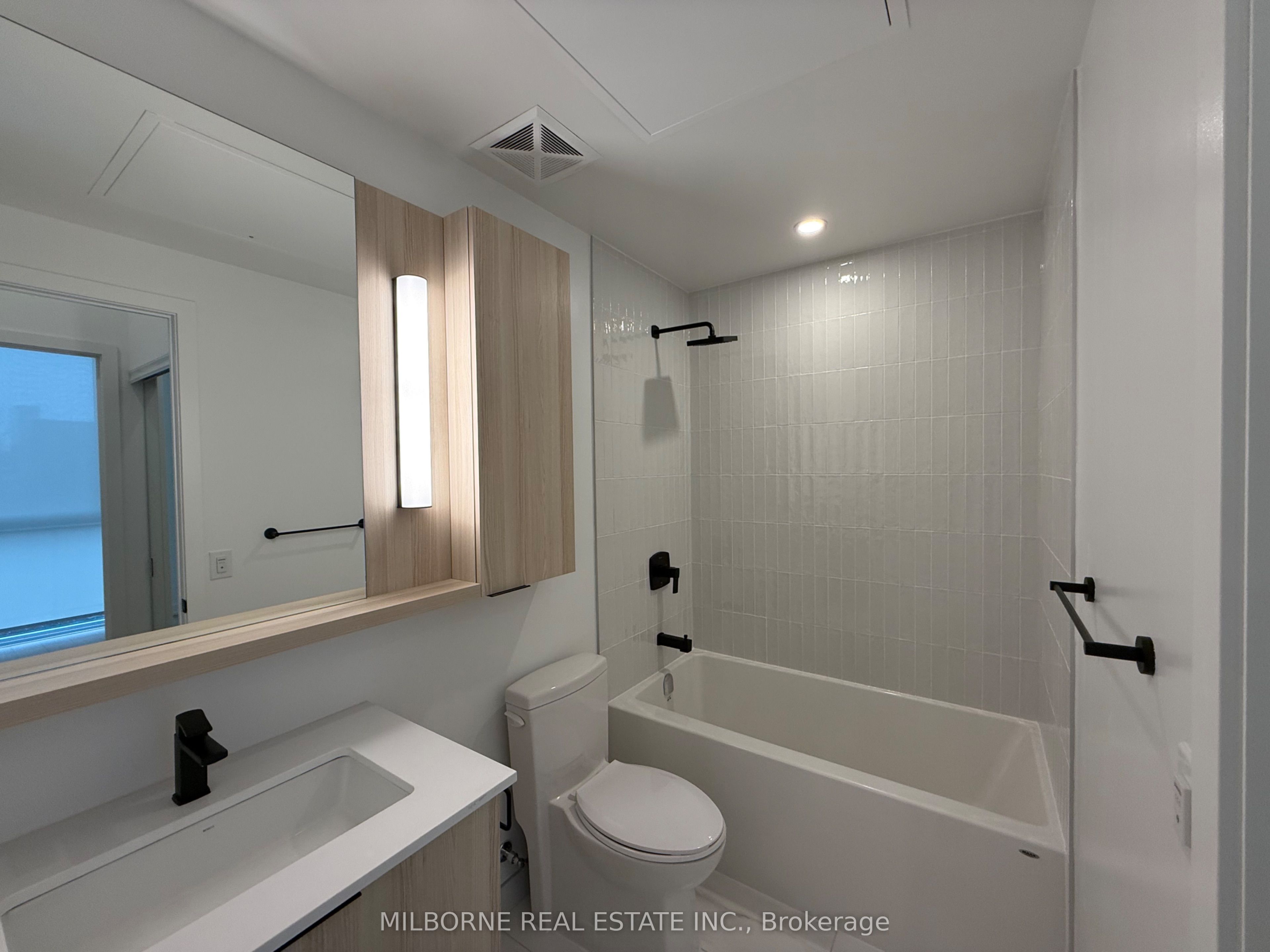 5 Defries Street 101