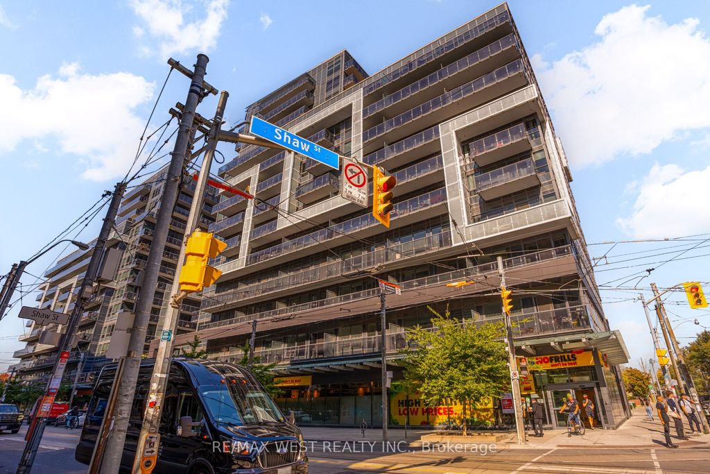 Photo of 1030 King Street W #431, Toronto, ON M6K 3N3 (MLS # C12446327)