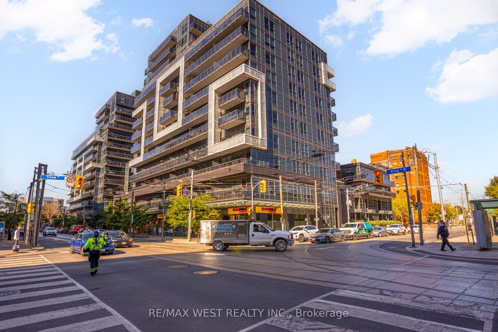 Photo of 1030 King Street W #431, Toronto, ON M6K 3N3 (MLS # C12446327)